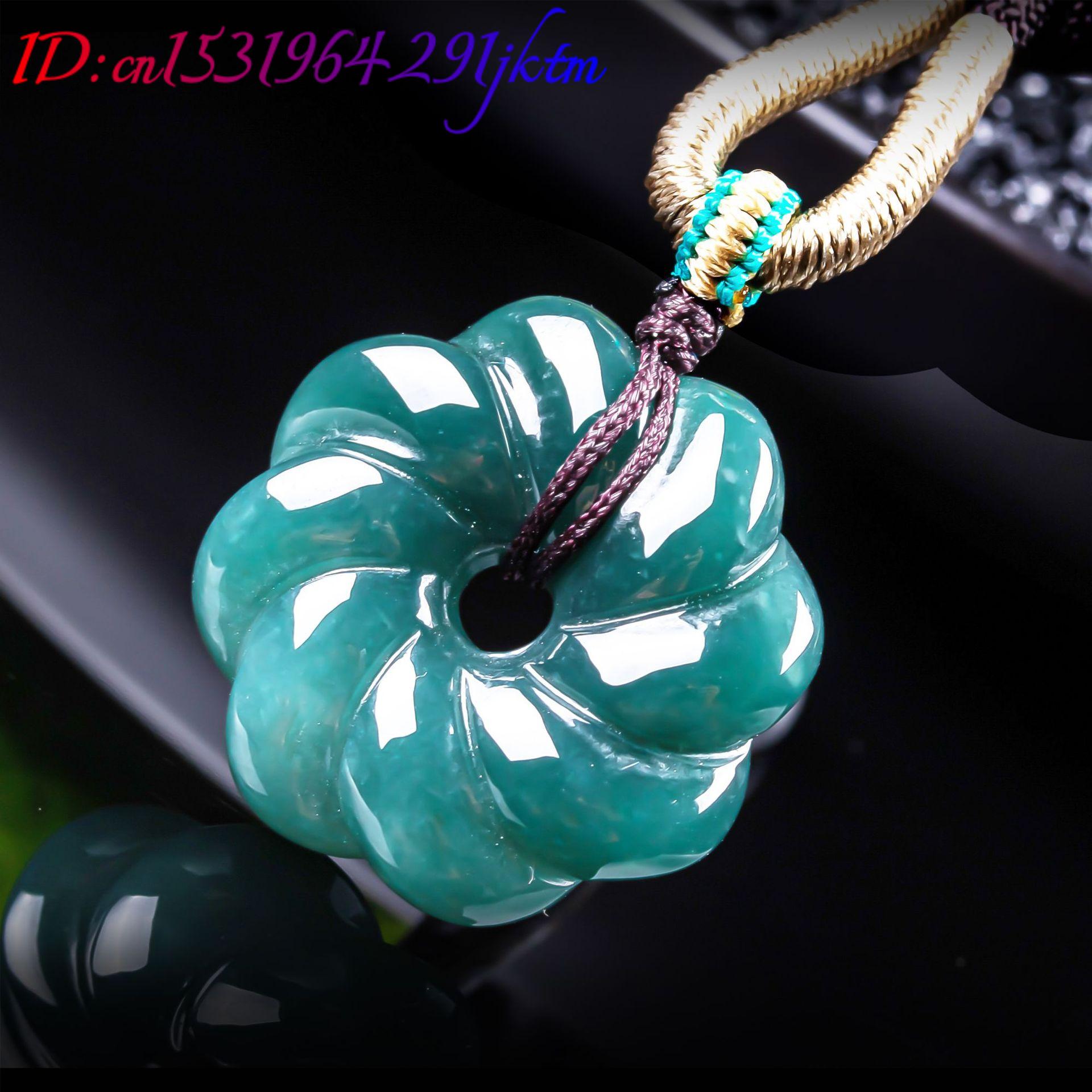 Colar com Pingente de Flor de  - Jewelry & Watches Company avaliação e preço