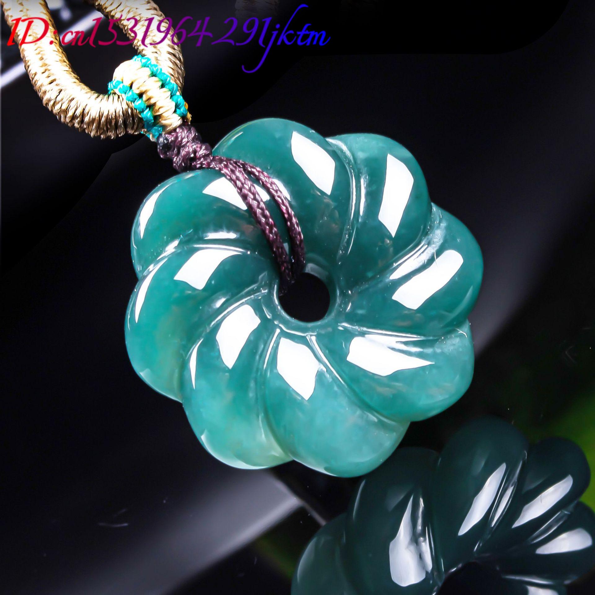 Colar com Pingente de Flor de  - Jewelry & Watches Company avaliação e preço