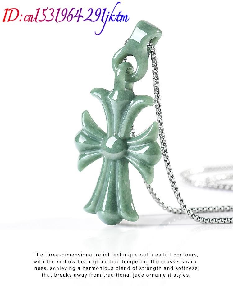 Colar com Pingente de Cruz em  - Jewelry & Watches Spółka Z Ograniczoną Odpowiedzialnością avaliação e preço