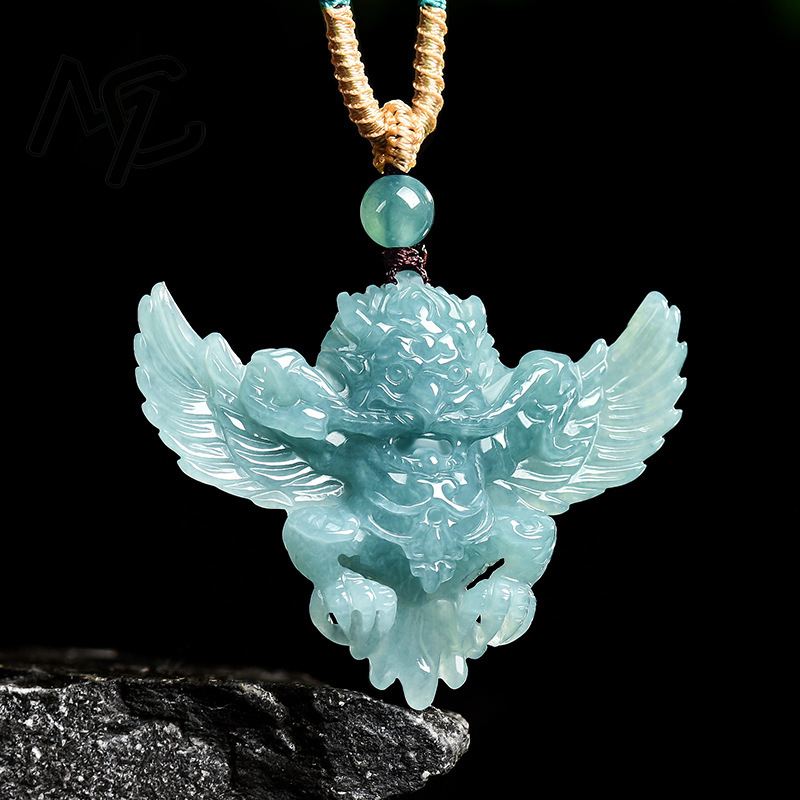 Colar com Pingente de Jade Esm - Jewelry & Watches Spółka Z Ograniczoną Odpowiedzialnością avaliação e preço