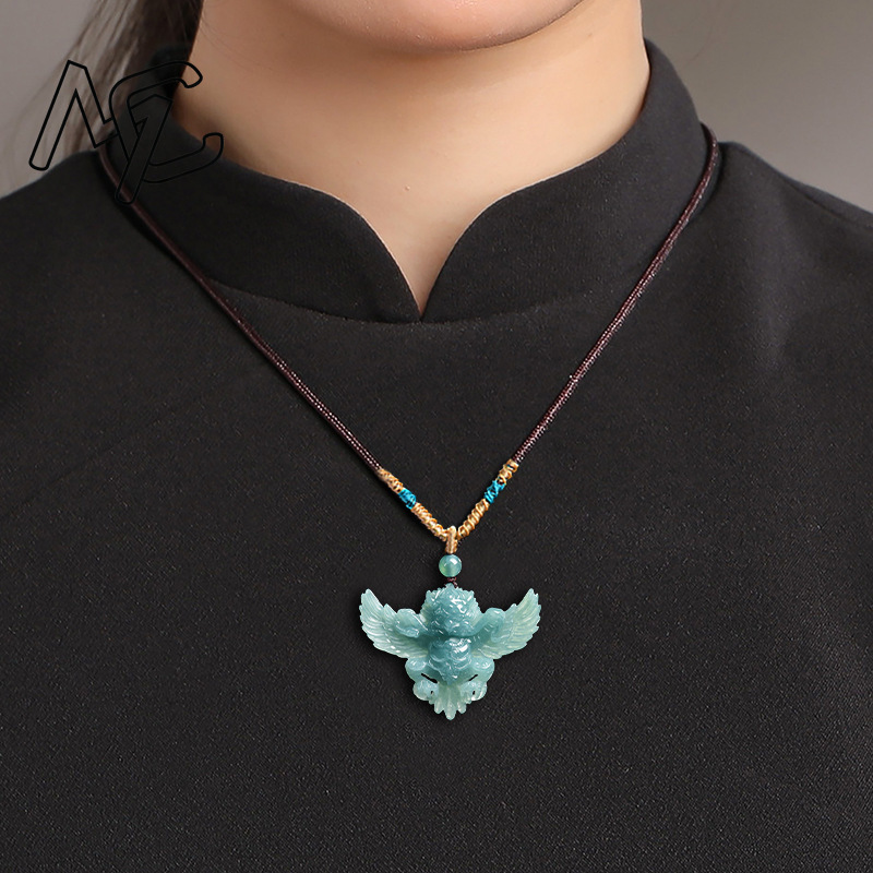 Colar com Pingente de Jade Esm - Jewelry & Watches Spółka Z Ograniczoną Odpowiedzialnością avaliação e preço