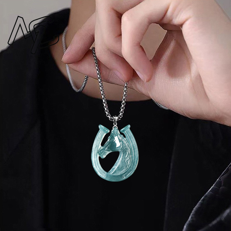 Colar com Pingente de Prata S9 - Jewelry & Watches Company avaliação e preço