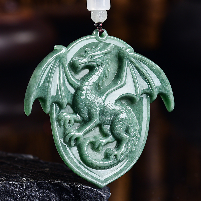 Colar com Pingente de Dragão e - Jewelry & Watches Company avaliação e preço