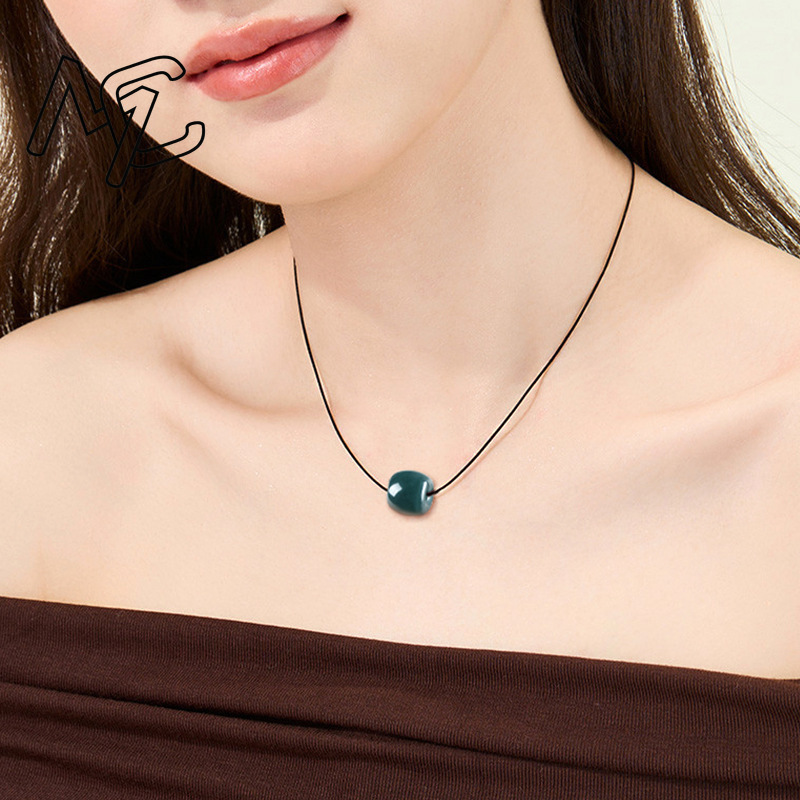 Colar com Pingente de Contas d - Jewelry & Watches Company avaliação e preço